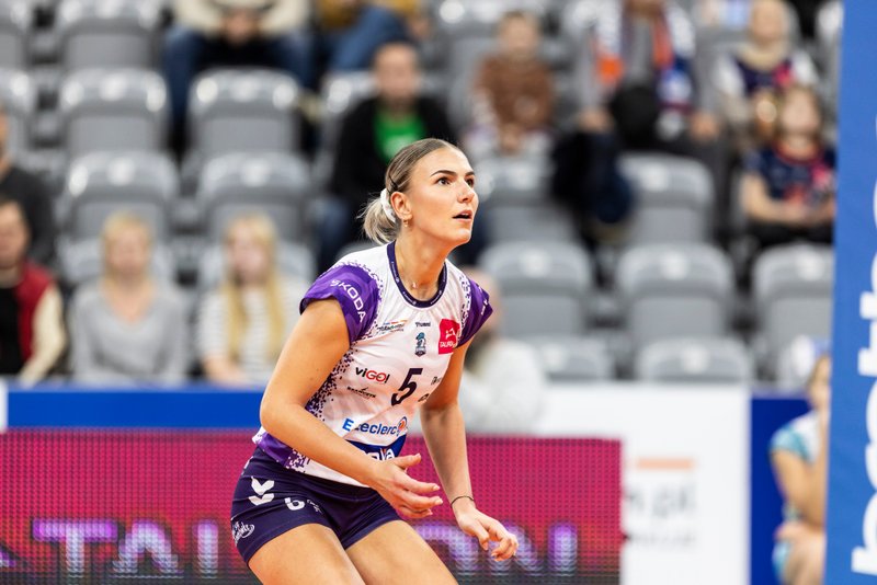 871/maria2.jpg Image