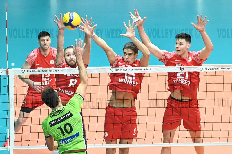 923/VAR_6140.jpg Image