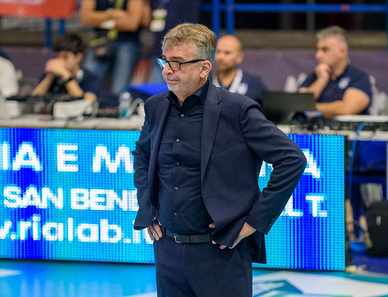 978/_D758471-19.jpg Image