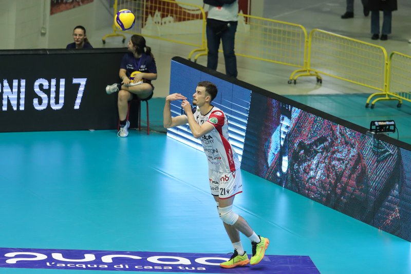 986/IMG_5070.jpg Image